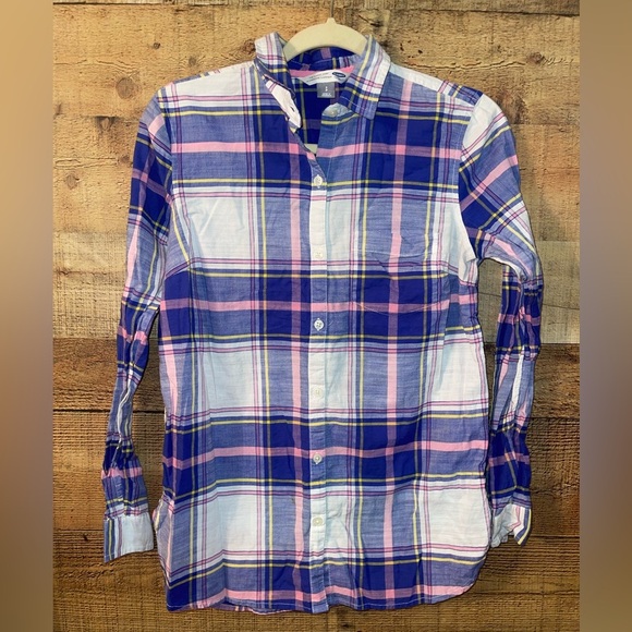 Old Navy Tops - Old Navy plaid button up shirt